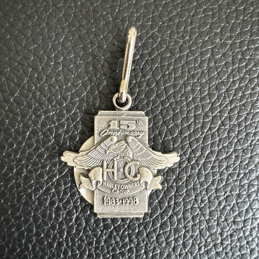 ⭐HARLEY DAVIDSON OWNERS GROUP HOG 1983-1998 15th ANNIVERSARY ZIPPER PULL